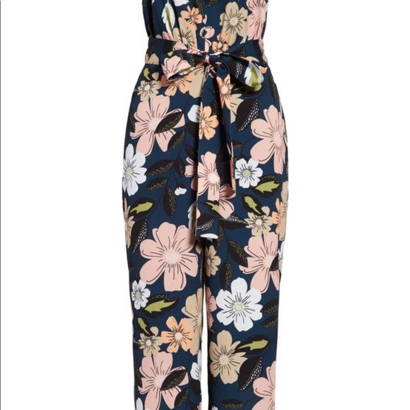 Floral Wide Leg Jumpsuit ~ Brand New - Picture 10 of 11